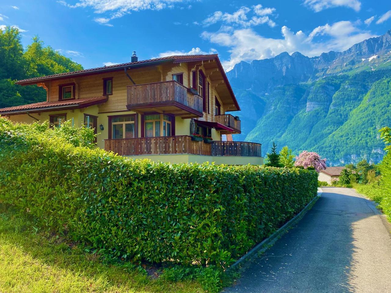 Doodle'S Amazing Chalet -Walensee - Flumserberg - Churfirsten - Heidiland - Pool - Sauna Mols Bagian luar foto