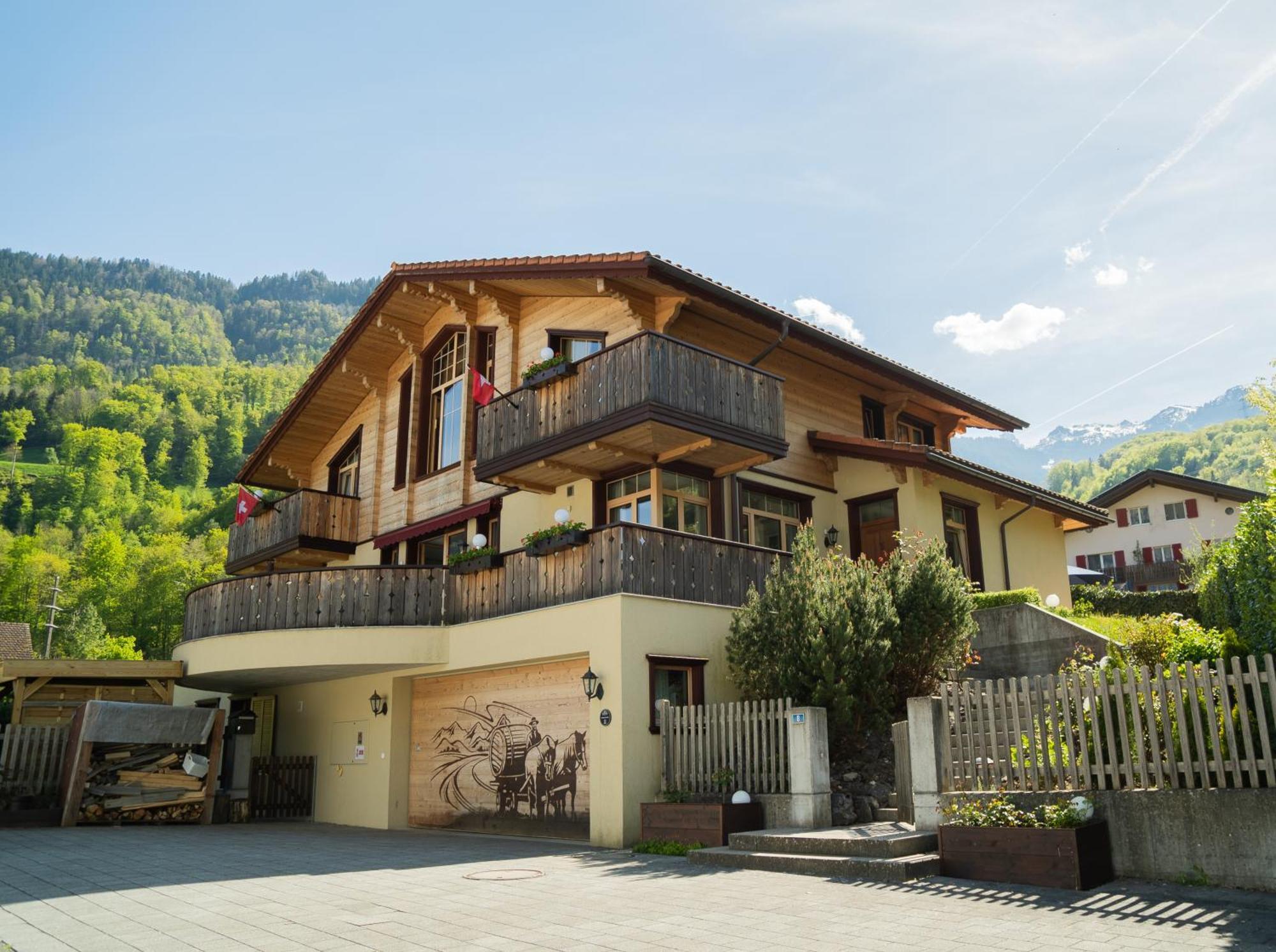 Doodle'S Amazing Chalet -Walensee - Flumserberg - Churfirsten - Heidiland - Pool - Sauna Mols Bagian luar foto